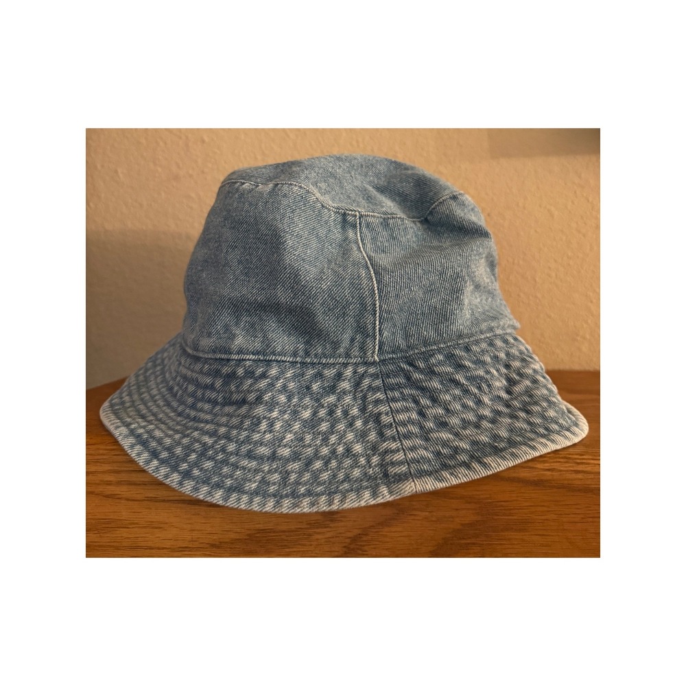 Gap Bucket Hat Unisex M/L Blue Light Wash Denim Quilted Brim Sun Hat